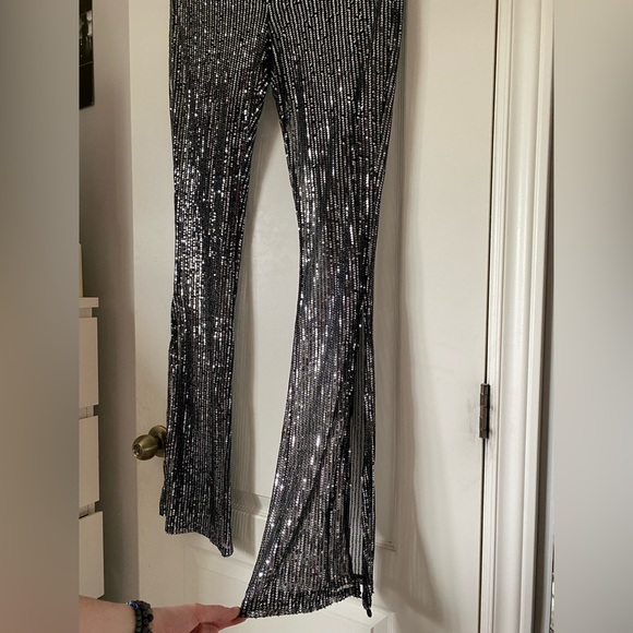 Lucy in the Sky - Ada 2 piece set - Sequin Silver - Picture 6 of 7